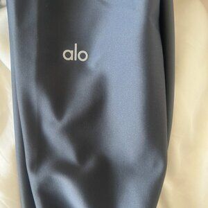 ALO Yoga Silver Leggings Medium